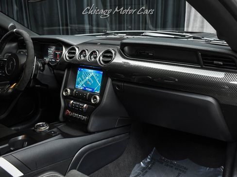 Used 2021 Ford Mustang Shelby GT500 w/ Technology Package RWD image 20