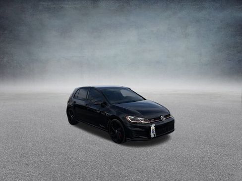 Used 2019 Volkswagen Golf 4-Door image 7