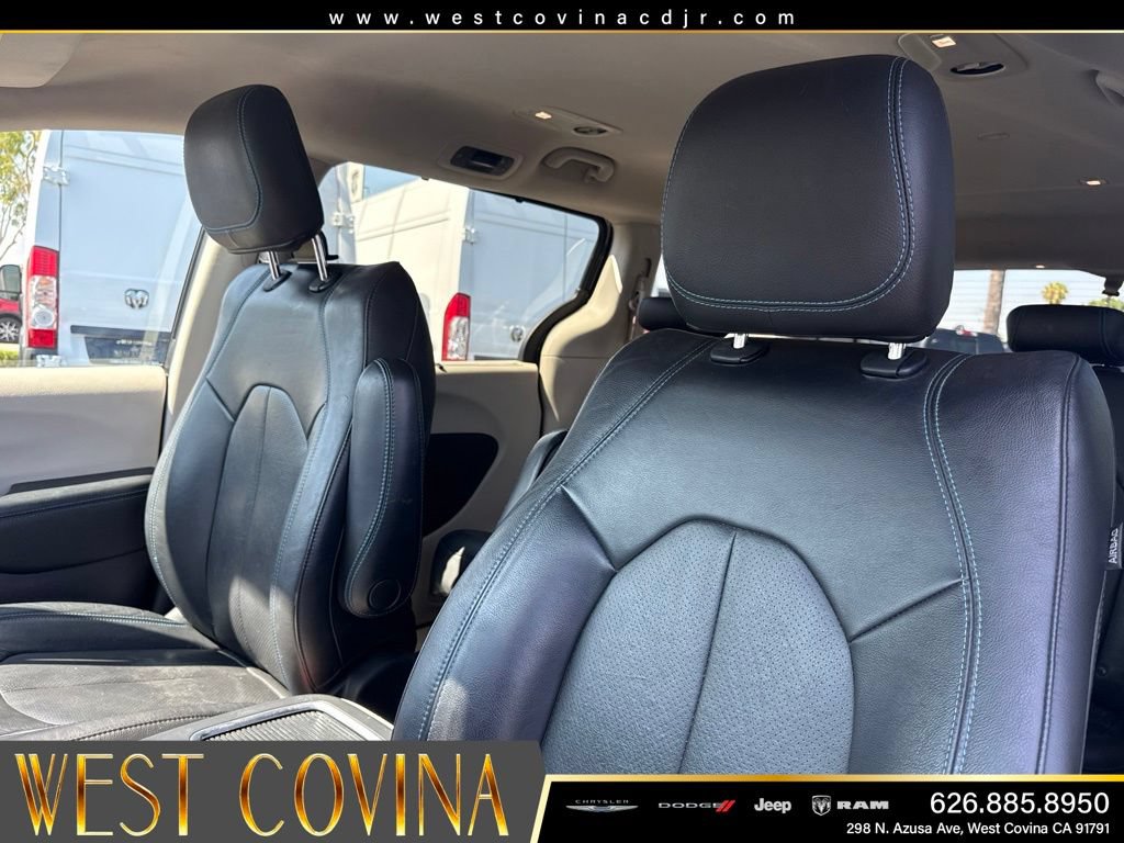 Used 2021 Chrysler Pacifica Touring-L w/ Premium & Safety Sphere Group AWD/4WD image 15