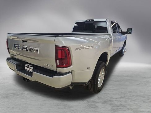 New 2026 RAM 3500 Laramie w/ Max Tow Package image 7