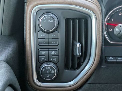 Used 2021 Chevrolet Silverado 2500 High Country AWD/4WD image 24