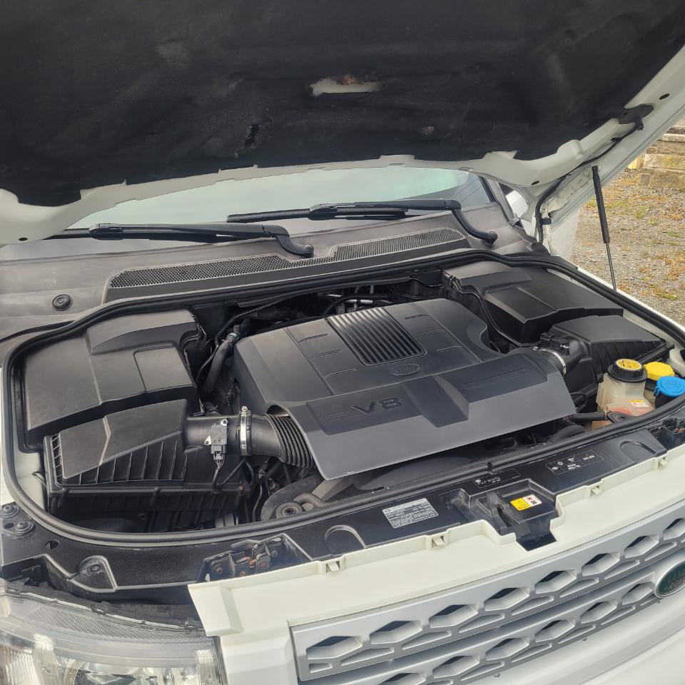 Used 2013 Land Rover LR4 HSE w/ HSE Pkg AWD/4WD image 45
