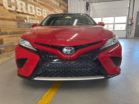 Used 2020 Toyota Camry XSE w/ Driver Assist Package FWD image 10
