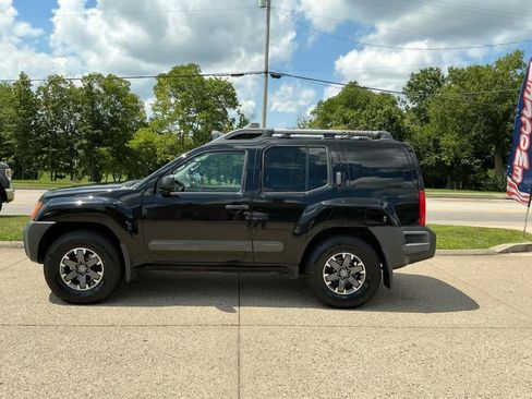 Used 2015 Nissan Xterra PRO-4X AWD/4WD image 8
