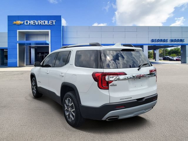 Certified 2023 GMC Acadia SLT FWD image 3