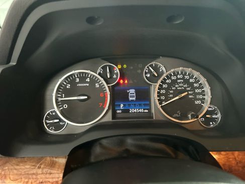 Used 2014 Toyota Tundra 1794 Edition image 13
