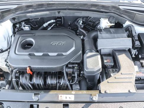 Used 2017 Hyundai Santa Fe Sport image 39