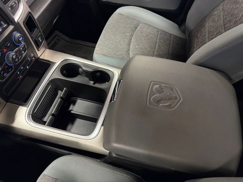 Used 2017 RAM 1500 Big Horn AWD/4WD image 35