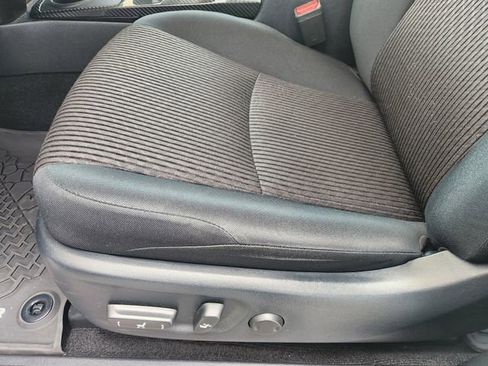 Used 2023 Toyota 4Runner TRD Off-Road image 18