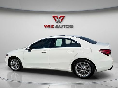 Used 2022 Mercedes-Benz A 220 4MATIC image 2
