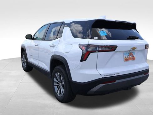 Used 2025 Chevrolet Equinox LT AWD/4WD image 22