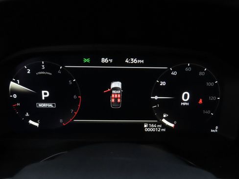 New 2025 Mitsubishi Outlander SE image 11