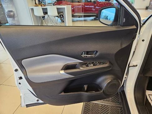 Certified 2023 Nissan Kicks SR w/ SR Premium Package image 14