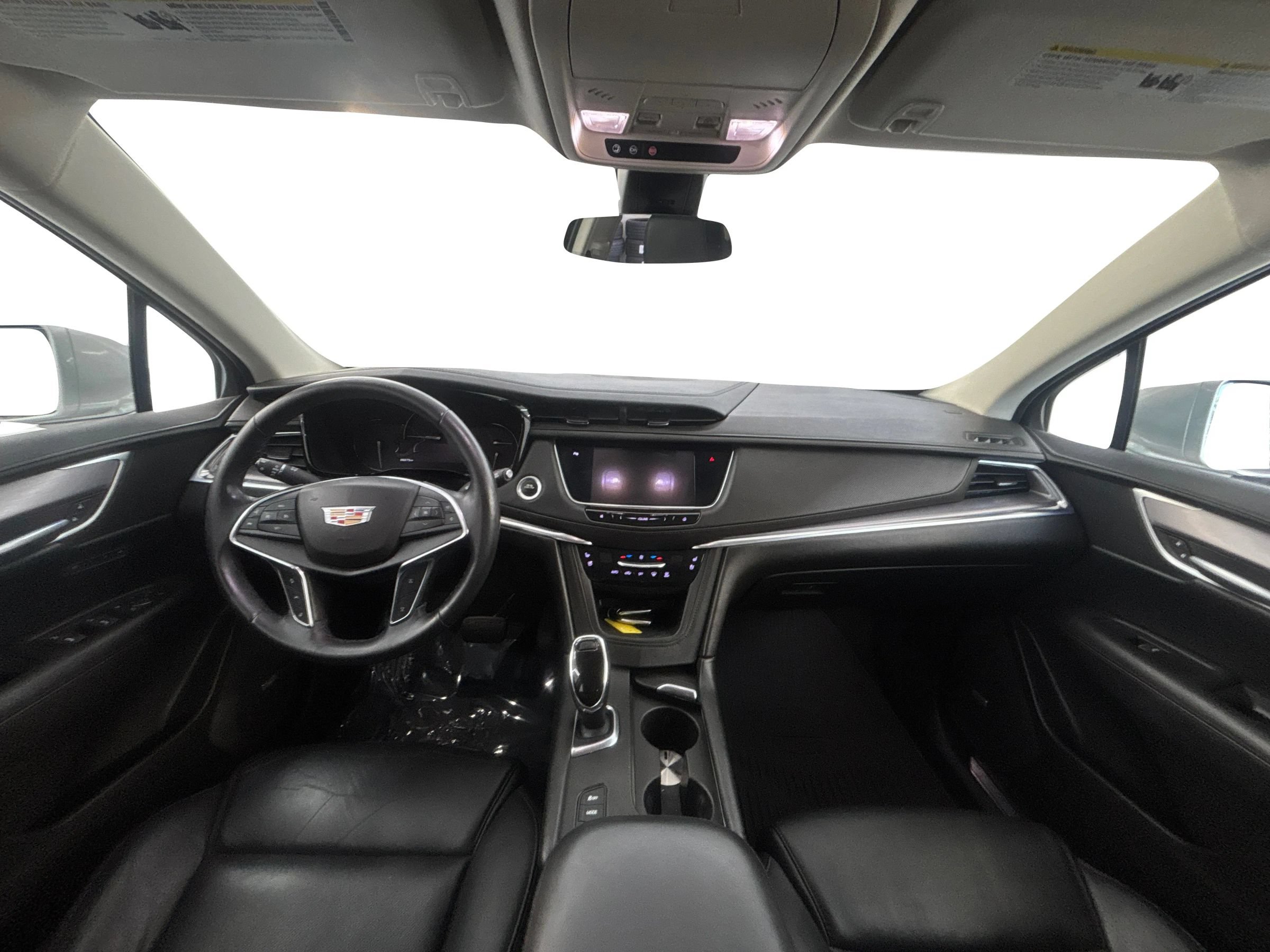Used 2018 Cadillac XT5 Premium Luxury AWD/4WD image 17