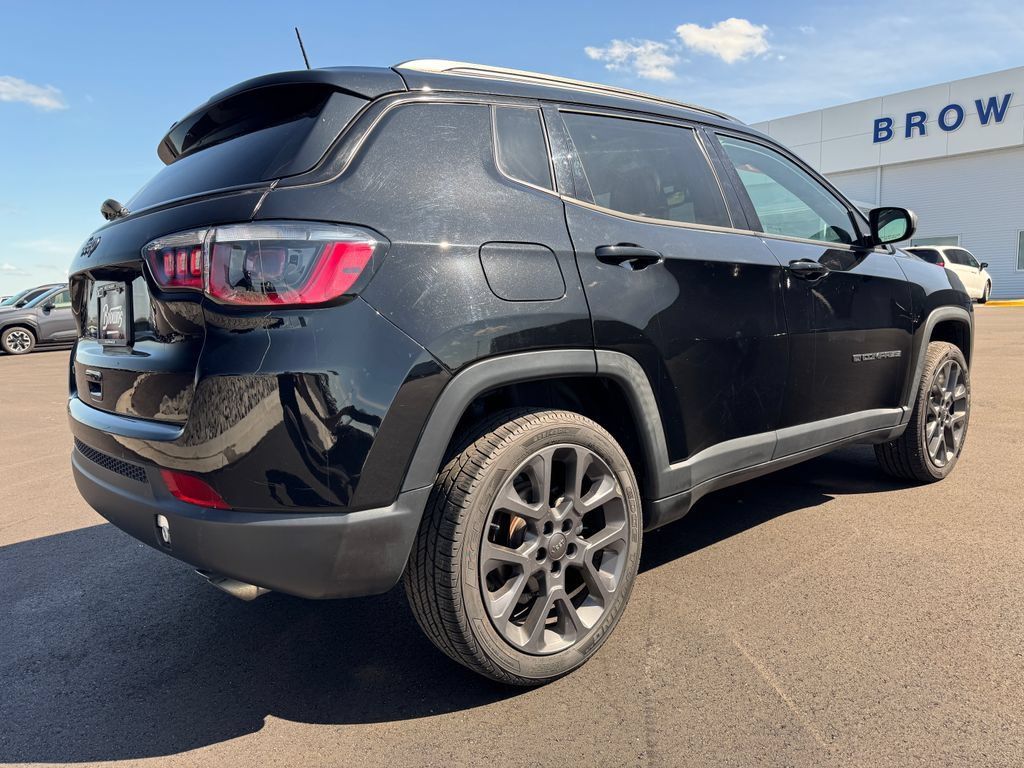 Used 2021 Jeep Compass Latitude AWD/4WD image 5