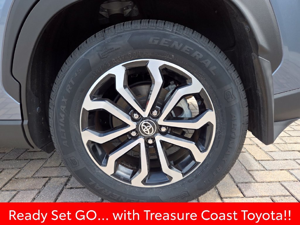 Certified 2024 Toyota Corolla Cross AWD Hybrid image 21