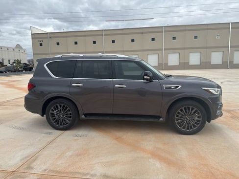 Certified 2024 INFINITI QX80 Premium Select w/ Cargo Package image 3