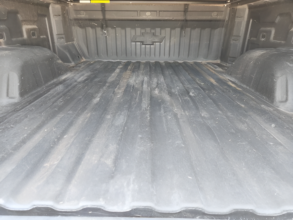 Used 2022 Chevrolet Silverado 1500 LT Trail Boss w/ LT Trail Boss Premium Package AWD/4WD image 32