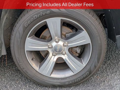 Used 2017 Jeep Compass High Altitude FWD image 9