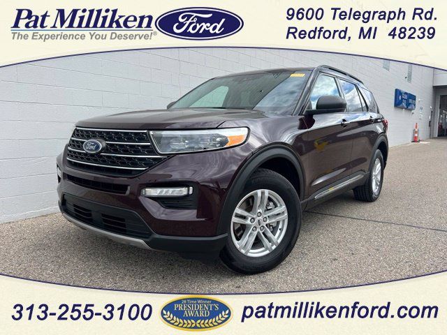 Used 2023 Ford Explorer XLT w/ Equipment Group 202A AWD/4WD image 1
