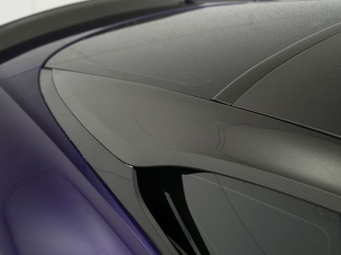 Used 2023 Aston Martin DBS Coupe image 12