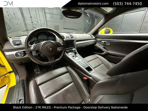 Used 2016 Porsche Cayman RWD image 17