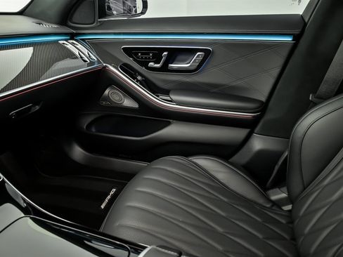 Used 2024 Mercedes-Benz S 63 AMG S image 37