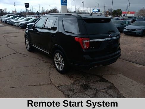 Used 2019 Ford Explorer XLT w/ Equipment Group 202A image 7
