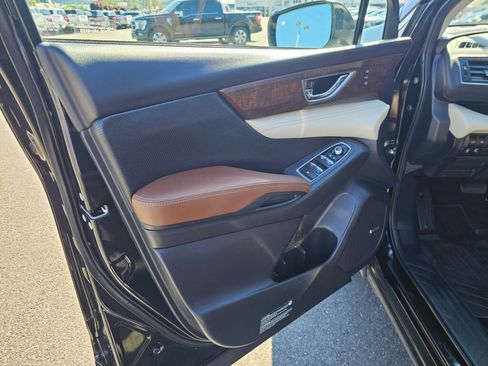 Used 2022 Subaru Ascent Touring AWD/4WD image 18