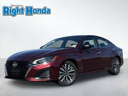 Used 2025 Nissan Altima 2.5 SV