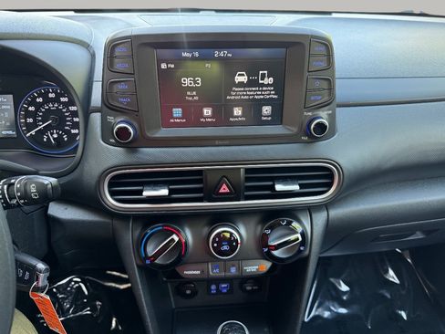 Used 2021 Hyundai Kona SE AWD/4WD image 27