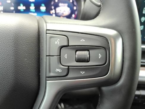 Used 2025 Chevrolet Silverado 1500 LT w/ Convenience Package II RWD image 34