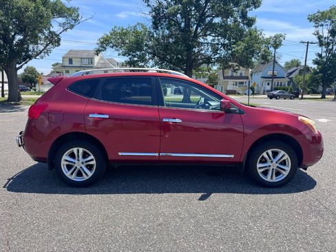Used 2013 Nissan Rogue SV w/ Premium Pkg AWD/4WD image 8