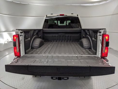 New 2025 Ford F250 Lariat w/ Lariat Ultimate Package image 24