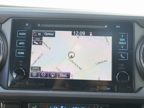 Used 2018 Toyota Tacoma TRD Pro image 51