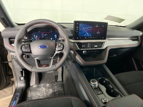 New 2026 Ford Explorer ST w/ Sun And Sound Package image 7