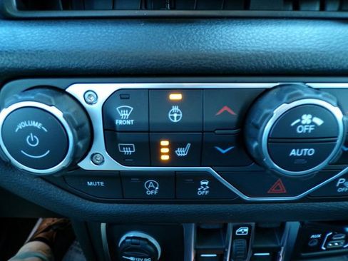 New 2026 Jeep Wrangler Sport S image 20