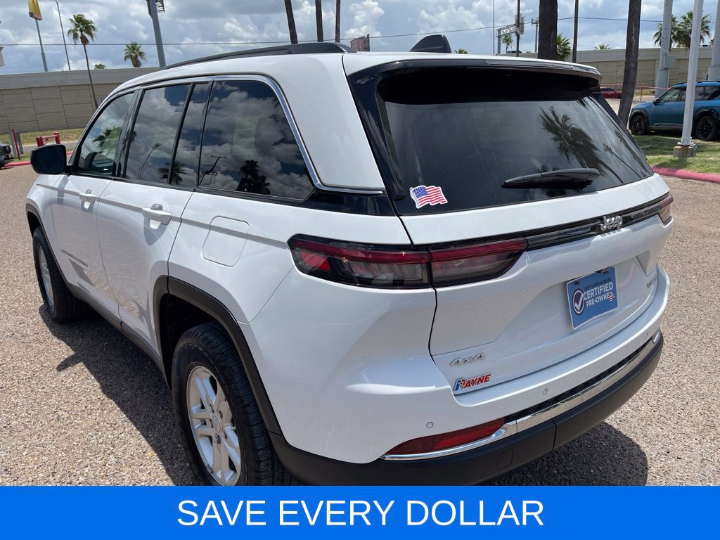 Used 2025 Jeep Grand Cherokee Laredo AWD/4WD image 4