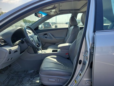 Used 2009 Toyota Camry Hybrid FWD image 16