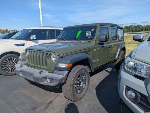 Used 2021 Jeep Wrangler Unlimited Sport AWD/4WD image 5