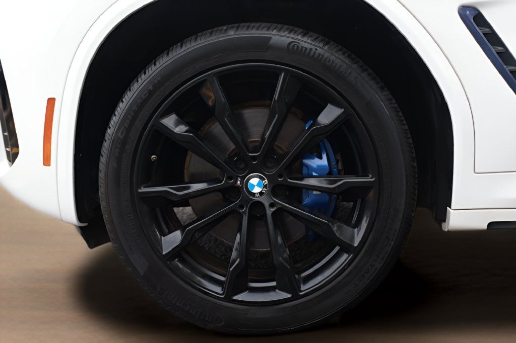 Used 2022 BMW X4 xDrive30i w/ Premium Package Essential AWD/4WD image 8