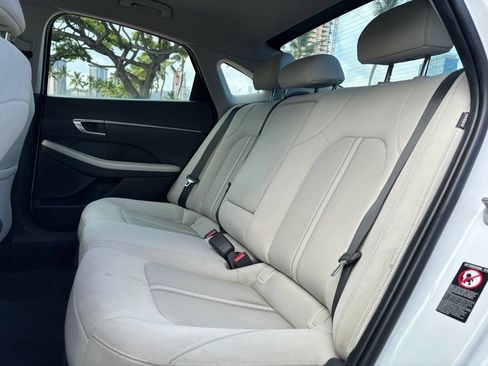Used 2023 Hyundai Sonata SEL FWD image 10