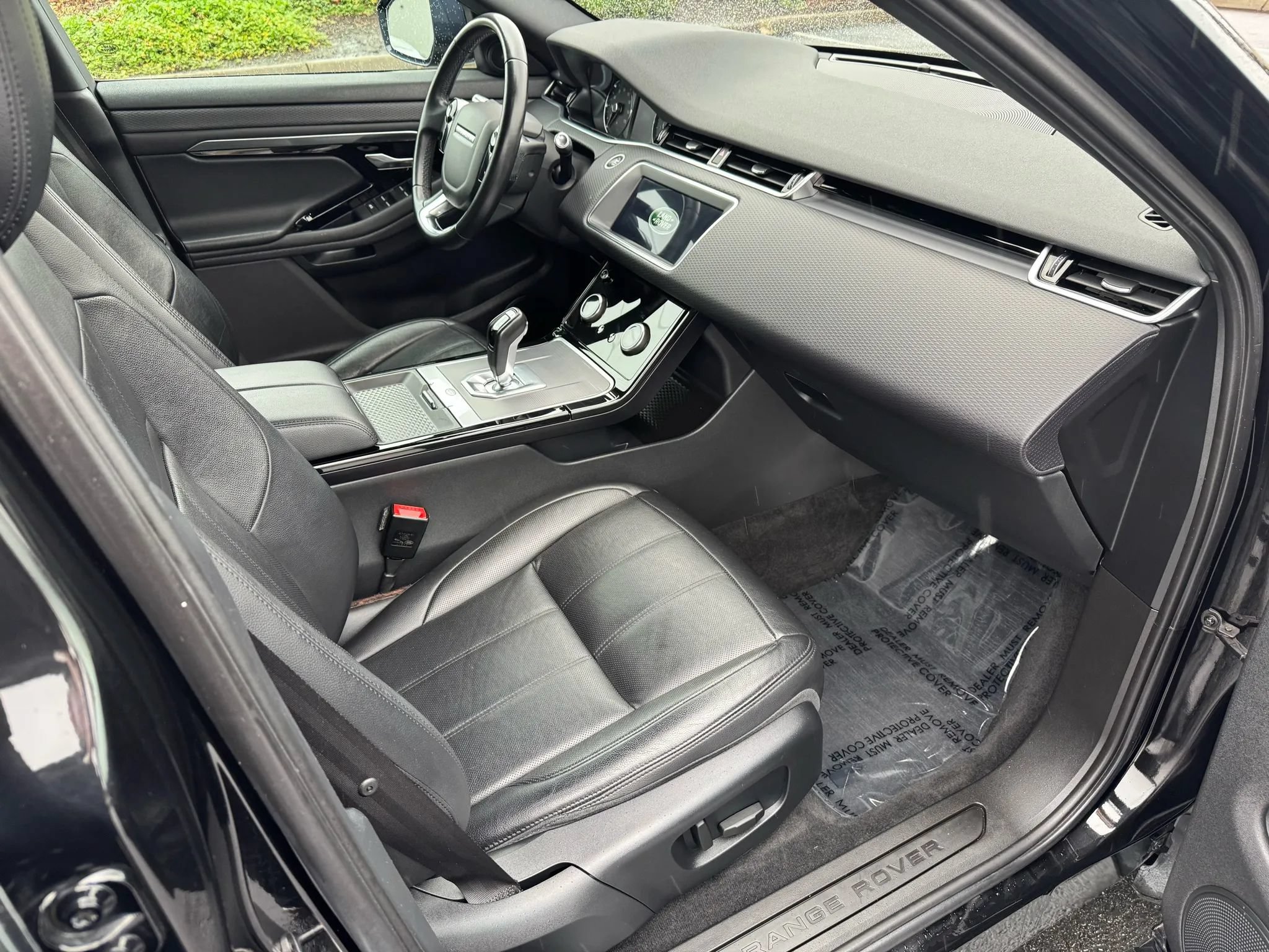 Used 2020 Land Rover Range Rover Evoque S AWD/4WD image 23