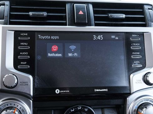 Used 2022 Toyota 4Runner TRD Sport AWD/4WD image 46