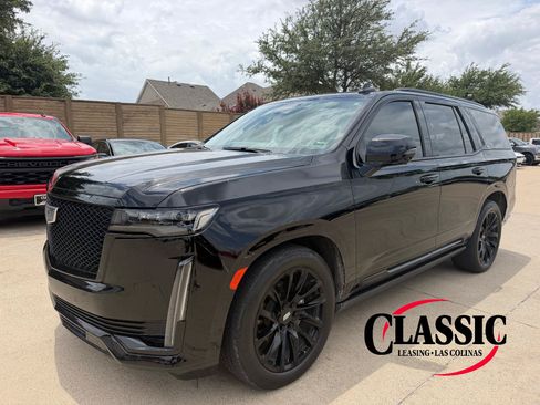Used 2022 Cadillac Escalade Sport Platinum w/ LPO, ONYX Package AWD/4WD image 1