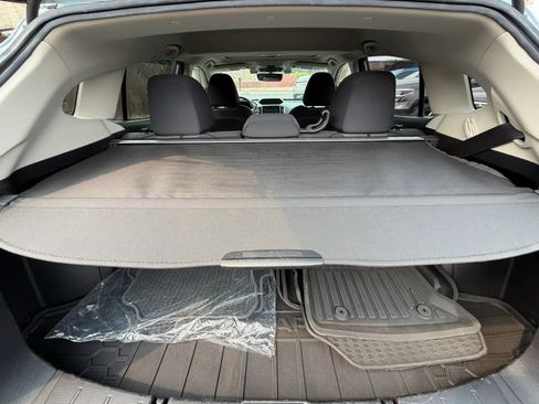 Used 2019 Subaru Crosstrek 2.0i Premium AWD/4WD image 12