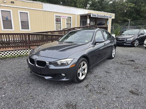 Used 2013 BMW 328i Sedan RWD image 3