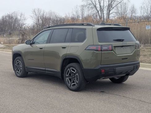 New 2026 Jeep Cherokee Laredo AWD/4WD image 5