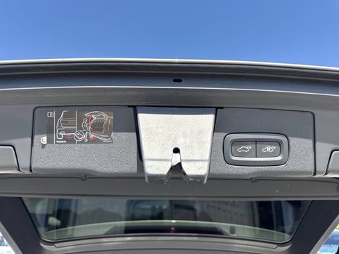 Used 2020 Volvo XC60 T6 Inscription w/ Protection Package AWD/4WD image 33