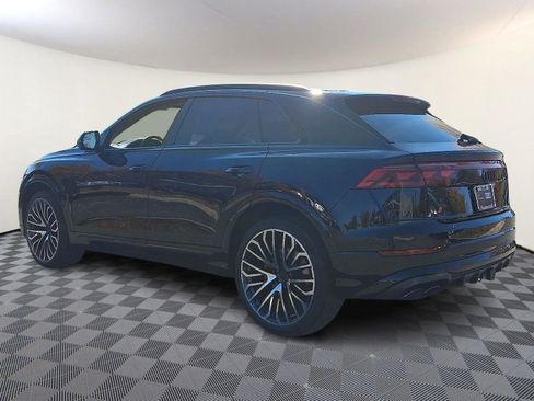 New 2026 Audi SQ8 Prestige image 4